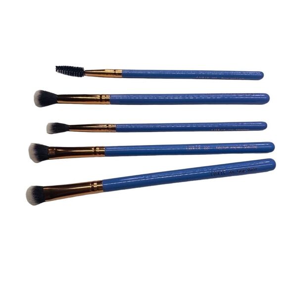 Luxie Wonderlust Brush Set - Picture 10 of 16